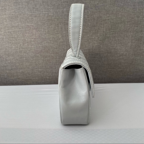 ❌SOLD❌ Chanel Milky Blue Wildstich Handle Bag - Picture 7 of 13